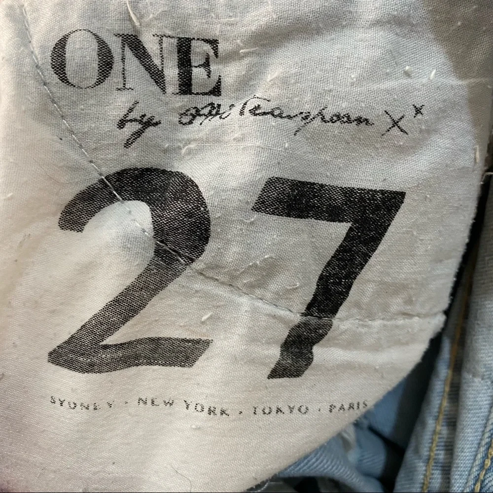 One Teaspoon Awesome Baggies Relaxed Distressed Tapered Rolled Jeans Size 27 - Picture 6 of 9